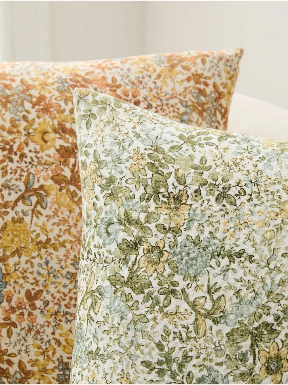 West Elm Green and Cream Floral Wall Tapestry